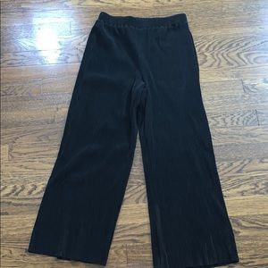 Cute Pleated Black Pants!